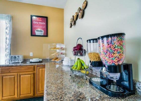 Shorewood Econo Lodge מראה חיצוני תמונה